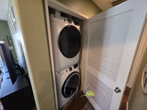 1439-Trouville-Ln-6-9