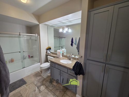 450-J-St-3081-92101-9