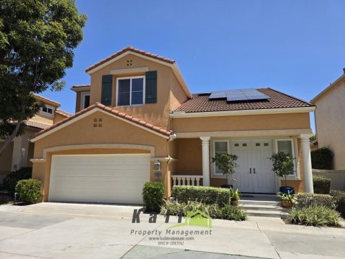 5385-Renaissance-Ave-92122-1