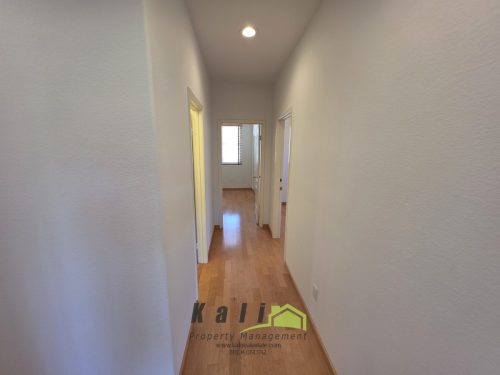 5385-Renaissance-Ave-92122-18