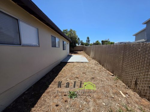 910-Saturn-Blvd-92154-15